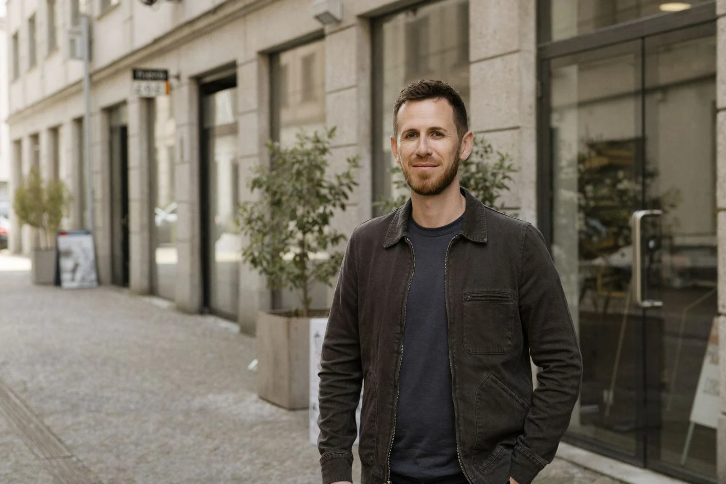 Matthias Isler, Fractional CTO, on a street in Zurich